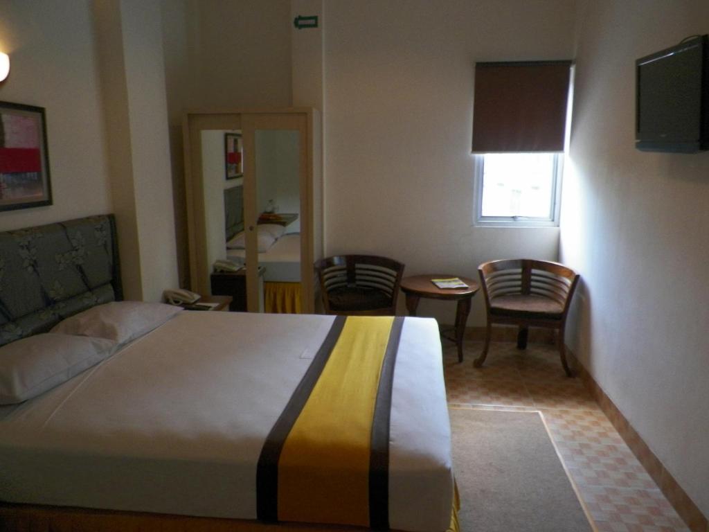 Al-Badar Hotel Syariah ماكاسار المظهر الخارجي الصورة